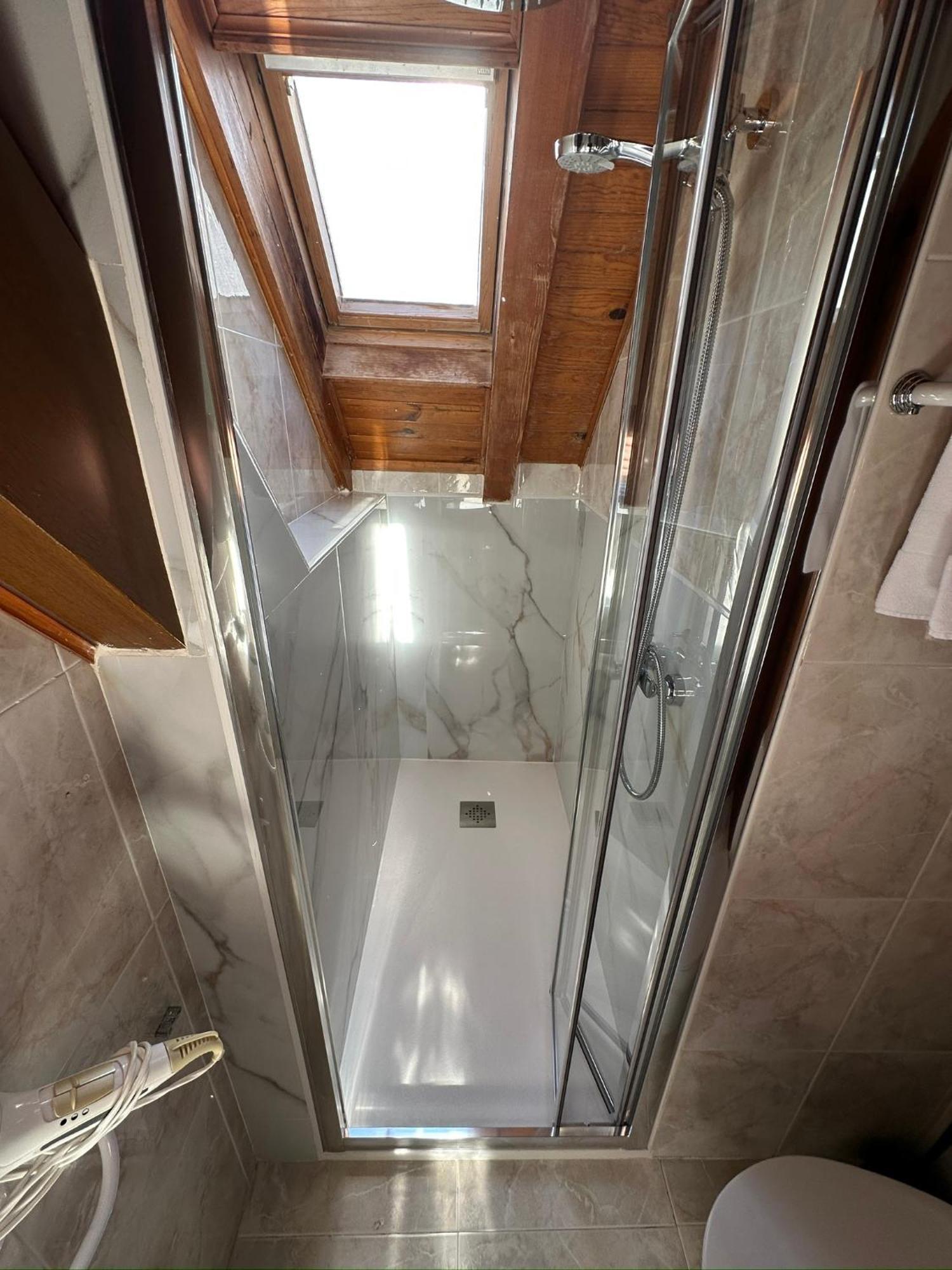 Hostal Ezkaurre Ісаба Екстер'єр фото